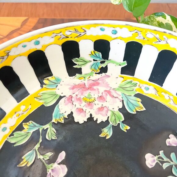 Vintage 10in Japanese Famille Noir Bowl Yamatoku Peony Black White Chinoiserie - Picture 4 of 9